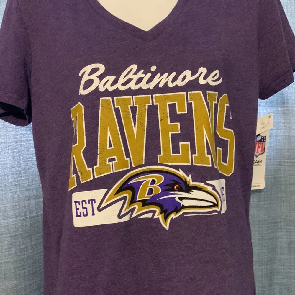 Ladies Size Medium Baltimore Ravens Team Apparel NFL Purple NWT - Image 2