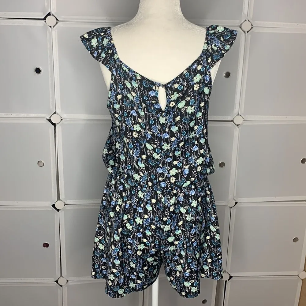 LC Lauren Conrad Black & Blue Ruffle Sleeve Floral Shorts Romper Size 4 - Image 3