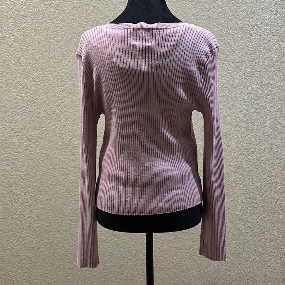 Women’s Button up Cardigan - Image 4