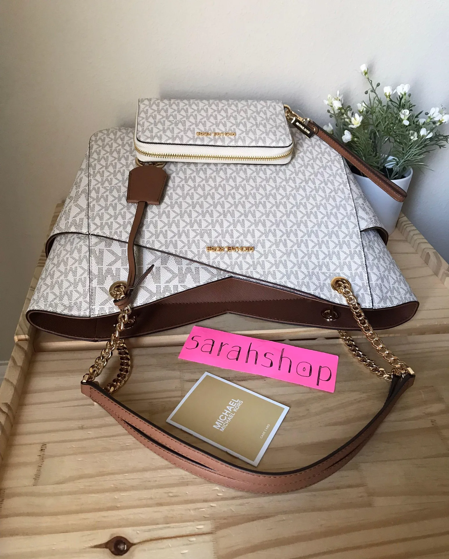 Michael Kors Set - Image 5