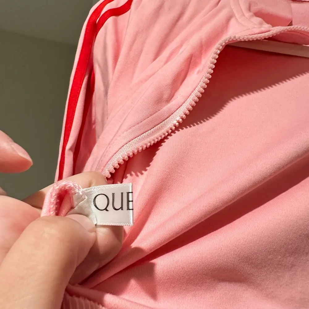 Pink and red stripes zip-up crop jacket - Image 7