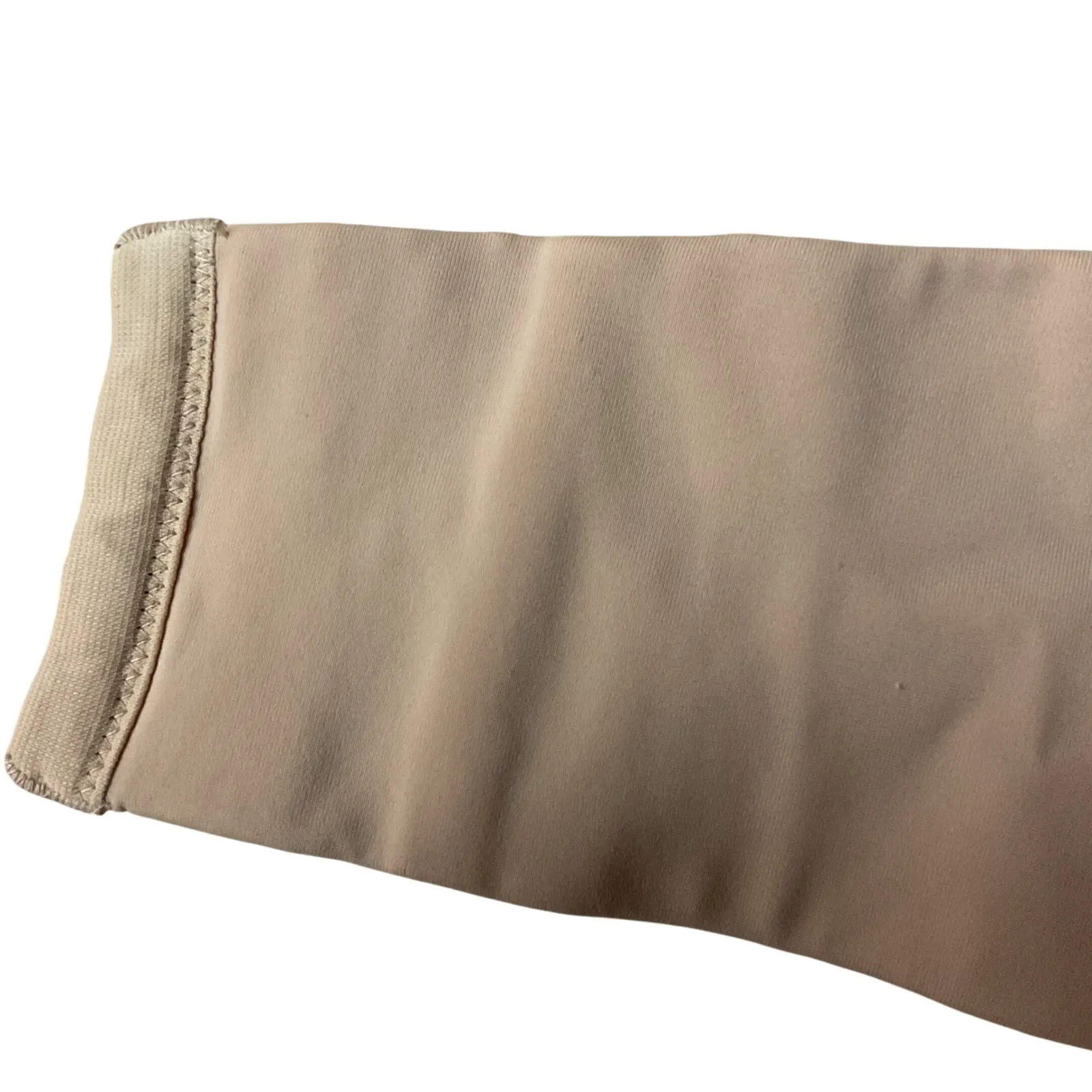 Cacique Women's Comfort Bliss Plunge Multi-Way Strapless Push Up Bra Size 40C - Image 4