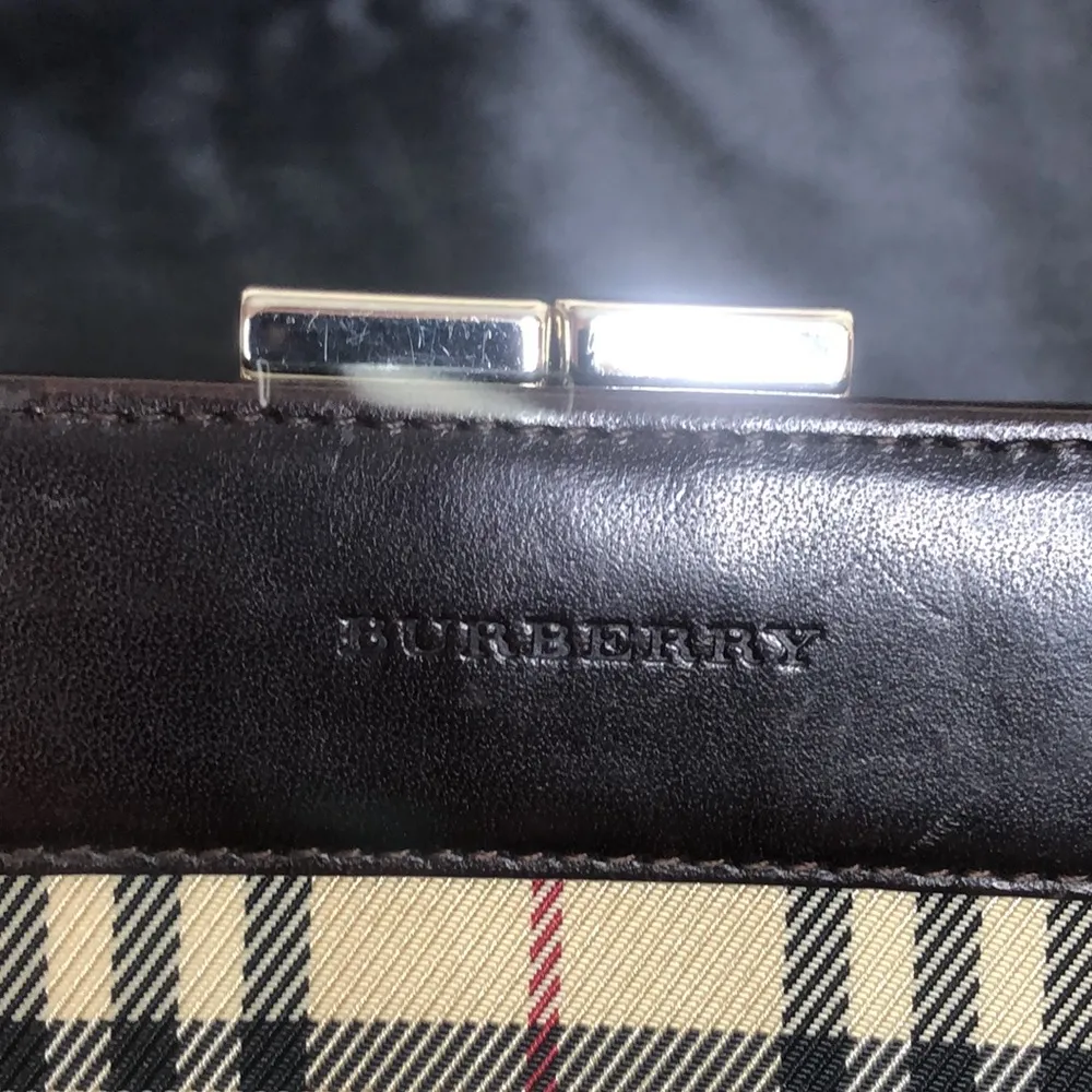 BURBERRY Nova Check Compact Brown Leather and Canvas Kisslock Wallet - Image 13