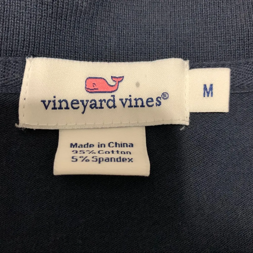 Vineyard Vines Navy Polo Shirt EUC Size M - Image 4