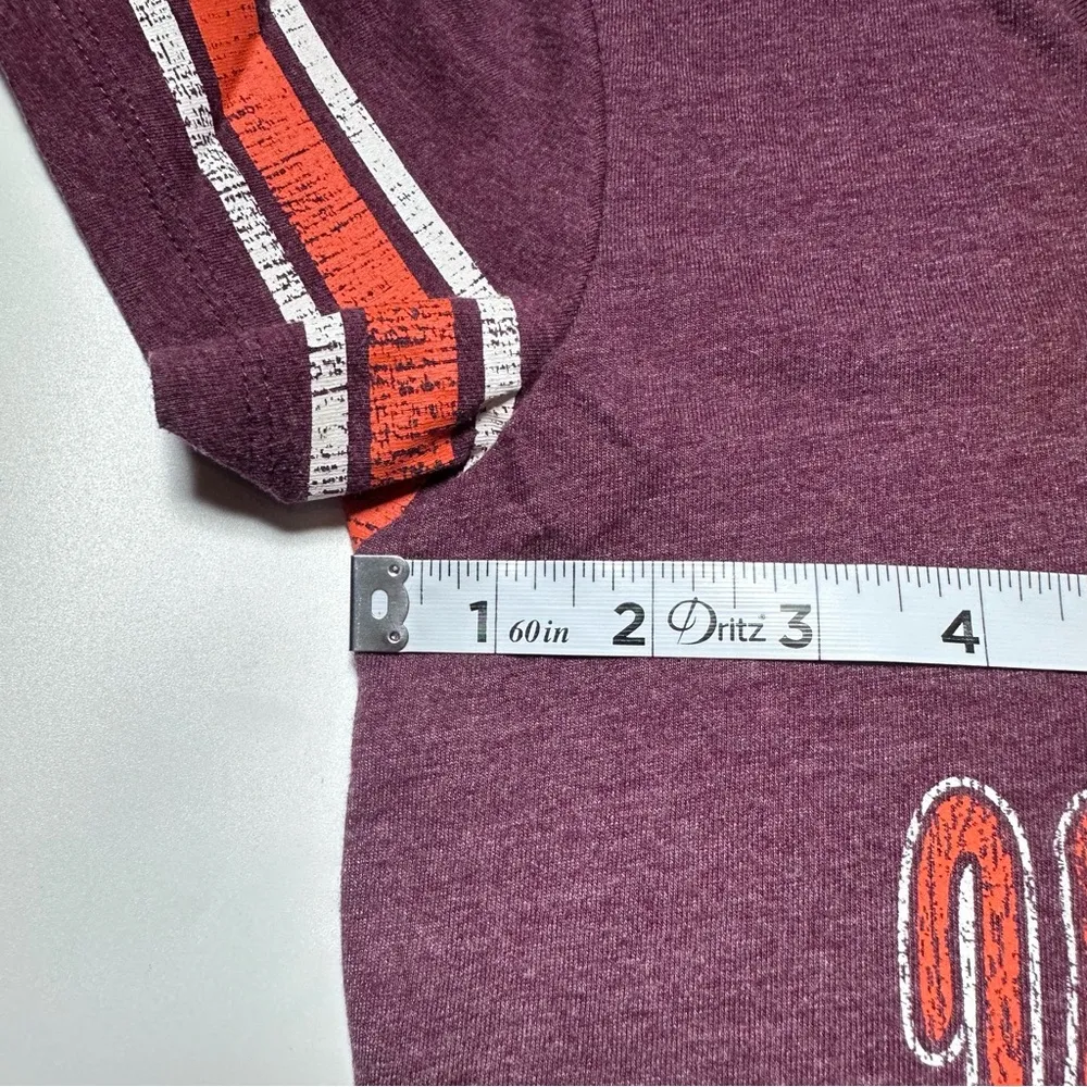 Virginia Tech Maroon Vneck Hokies Short Sleeve Tee Shirt T Shirt Medium - Image 5