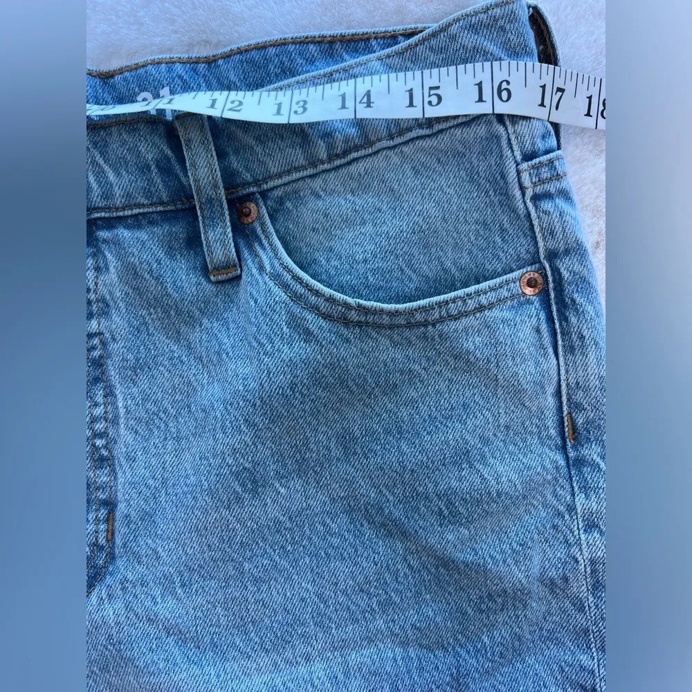 NWT: J. Crew Full Length Demi-Boot Jeans in Light Indigo Wash Size 31 - Image 6