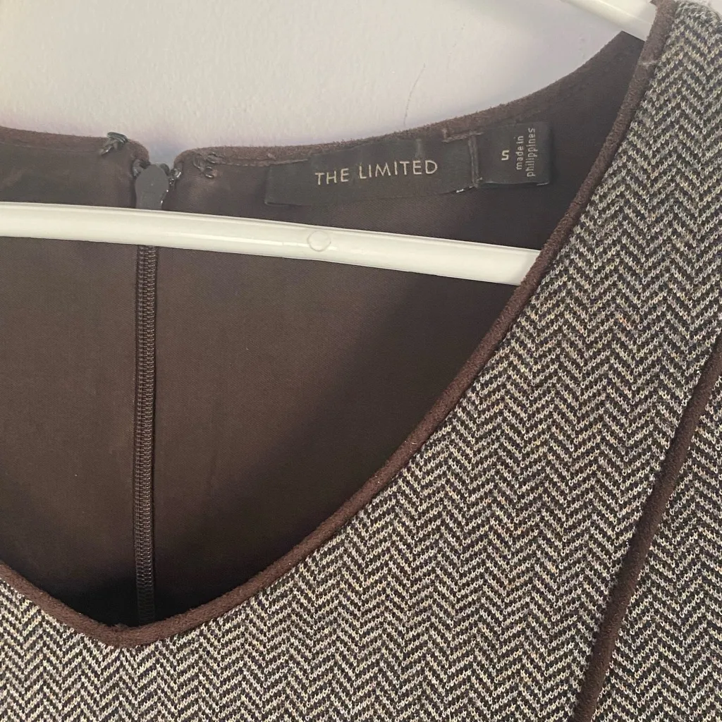 Fall The Limited brown chevron asymmetrical dress - Image 4