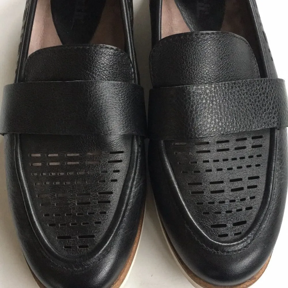 EUC Earth Brand leather shoes Black Size 6.5 - Image 7
