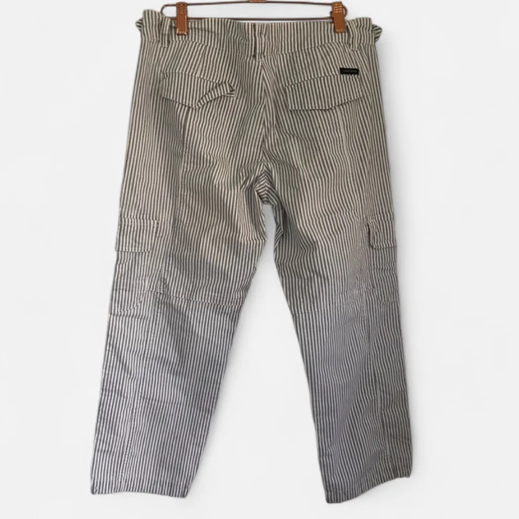 Anthropologie Sanctuary Terrain Striped grey white Crop Cargo Pants 28 - Image 4