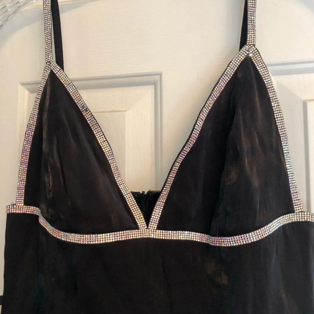 Etiquette Boutique Rhinestone Spaghetti Strap Black Tank Top M NWT - Image 11