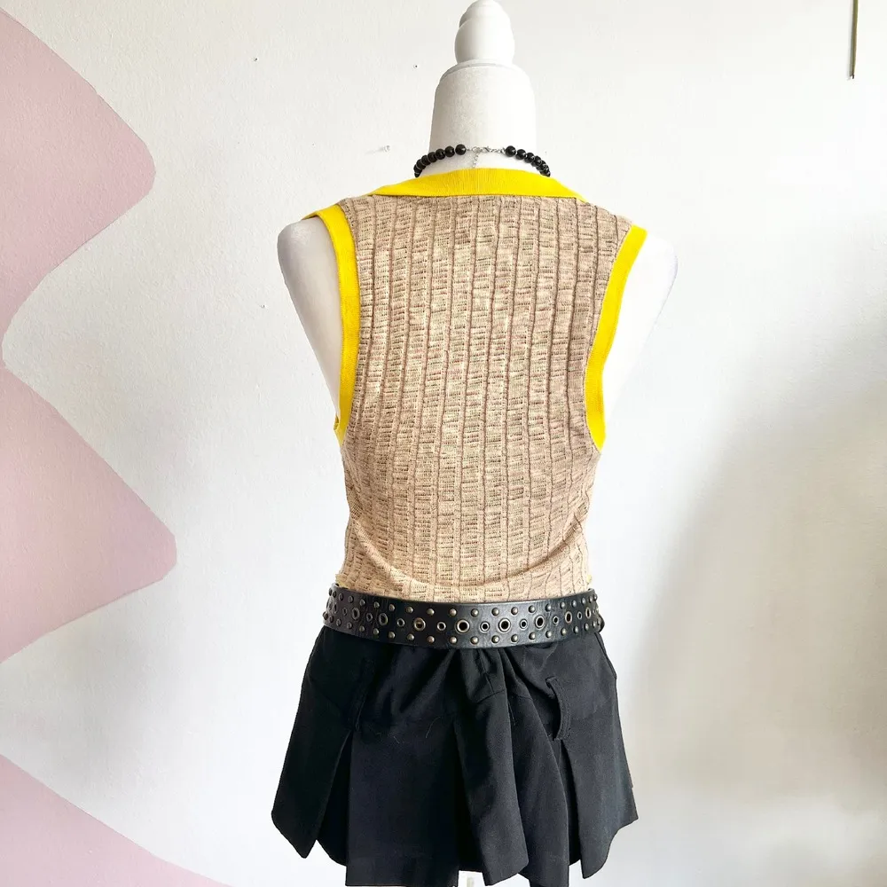 Grunge Top, 90s Inspired, Preppy, Y2K Vibes, Retro, 70s, Medium‎ - Image 3