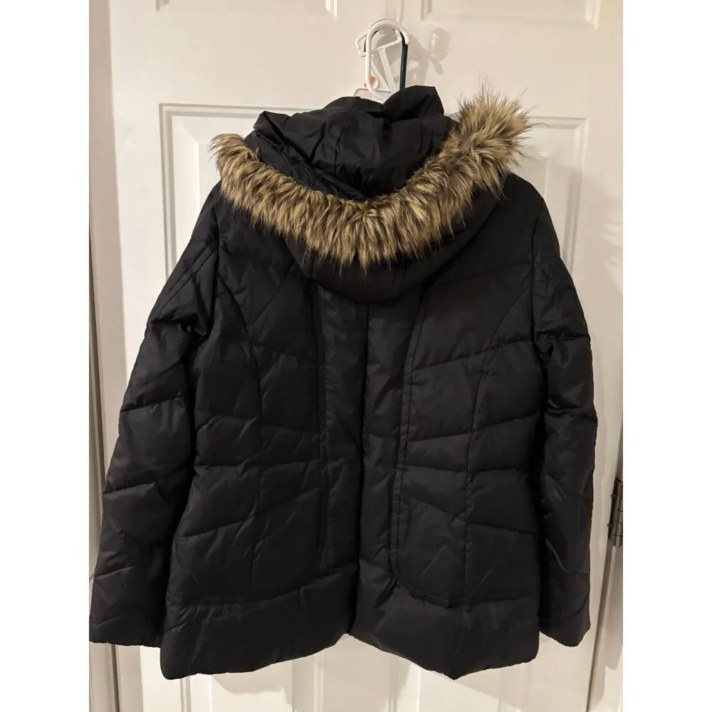 London Fog Black Quilted Winter Puffer Coat with Faux Fur‎ Hood Size L - Image 2