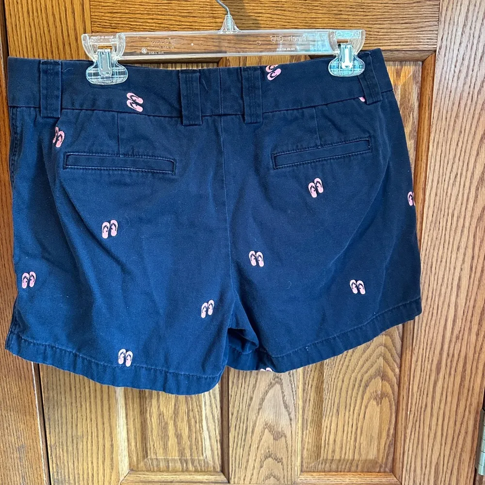 J Crew Size 10 Classic Twill Chino Shorts Blue with Pink Embroidered Flip Flops - Image 3