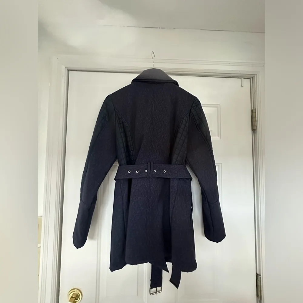 Women’s Michael Kors, Medium, Navy Blue Mid Length Jacket - Image 5