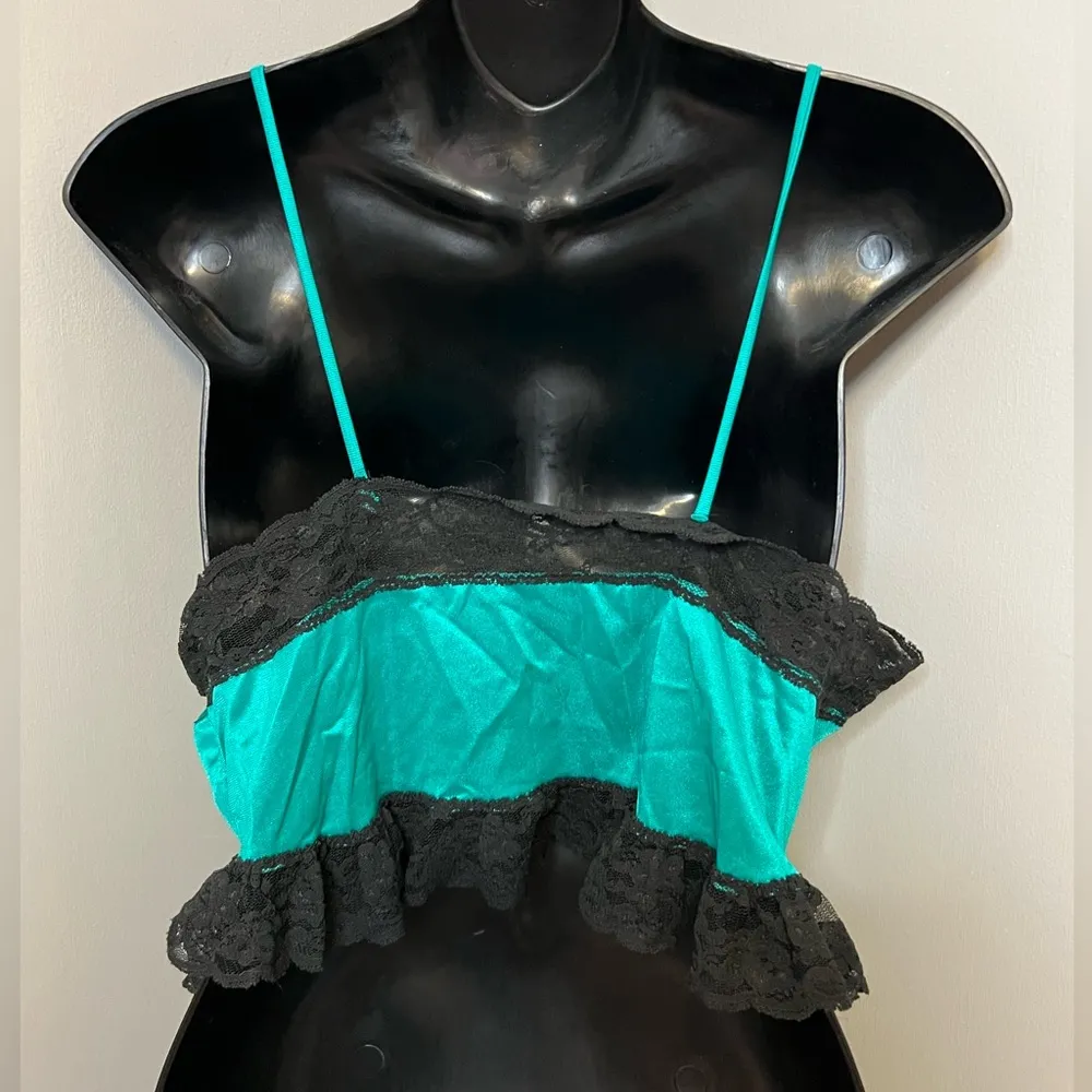 Turquoise and Black Lace Cami lingerie NWOT - Image 5