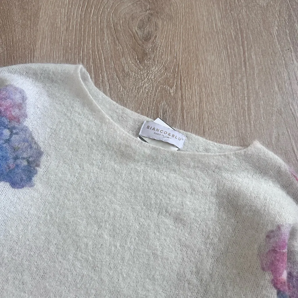 Italian Floral Mohair Wool Blend Chic Sweater, Lightweight Crewneck Size XS/S - Image 9