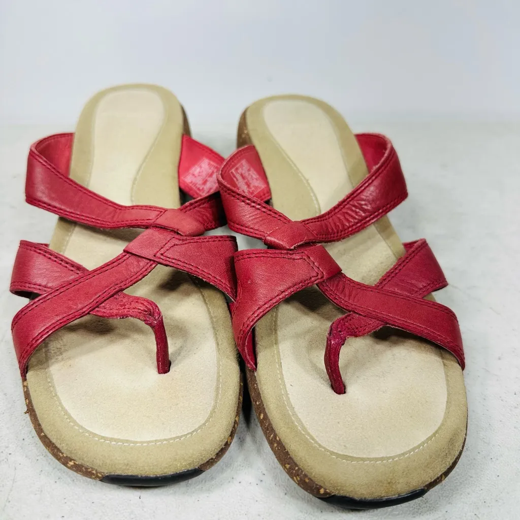 Merrell Women's Red and Tan Sandals size 7 - Image 3