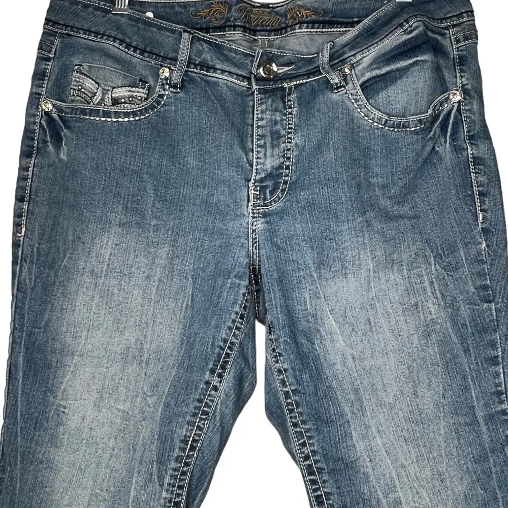 Royalty by YMI Denim‎ Long Shorts - Image 2