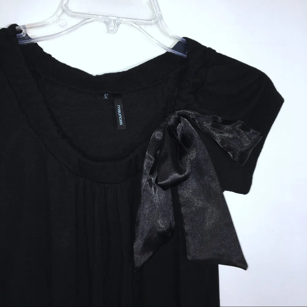 Black Short Sleeve Top with Bow Small - Image 2
