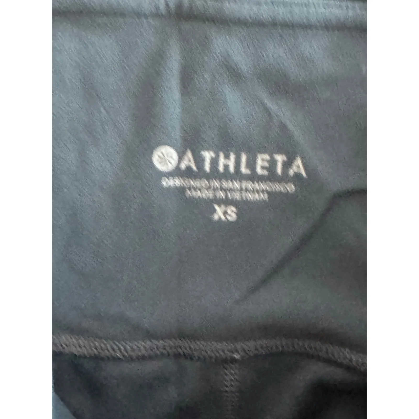 Athleta extra small legging condition like‎ new - Image 3
