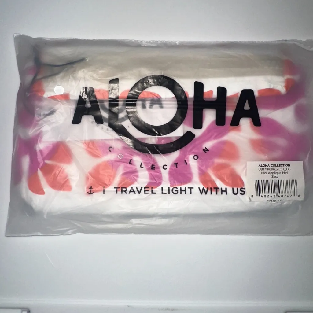 Aloha Collection Mini Pouch – Applique Zest – NWT / Sealed Orange - Image 2
