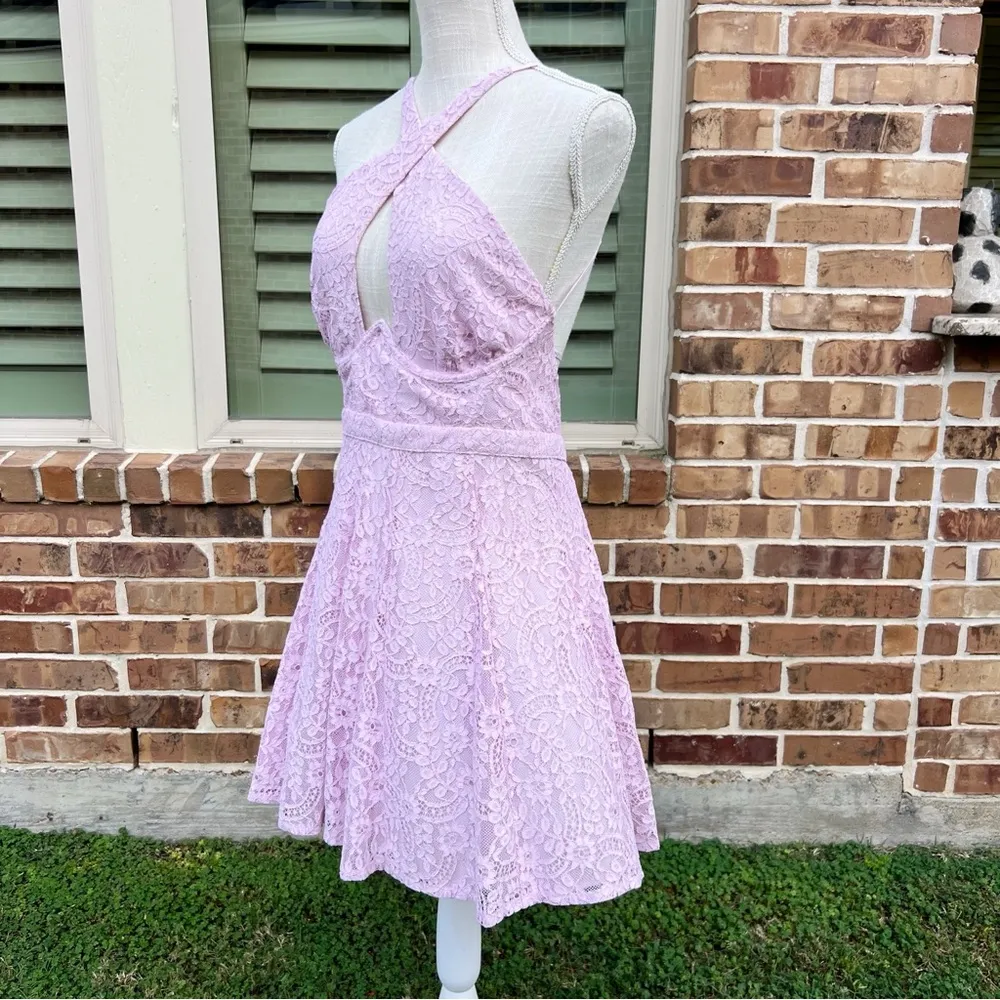 For love and lemons Carmela mini lace halter dress. - Image 7