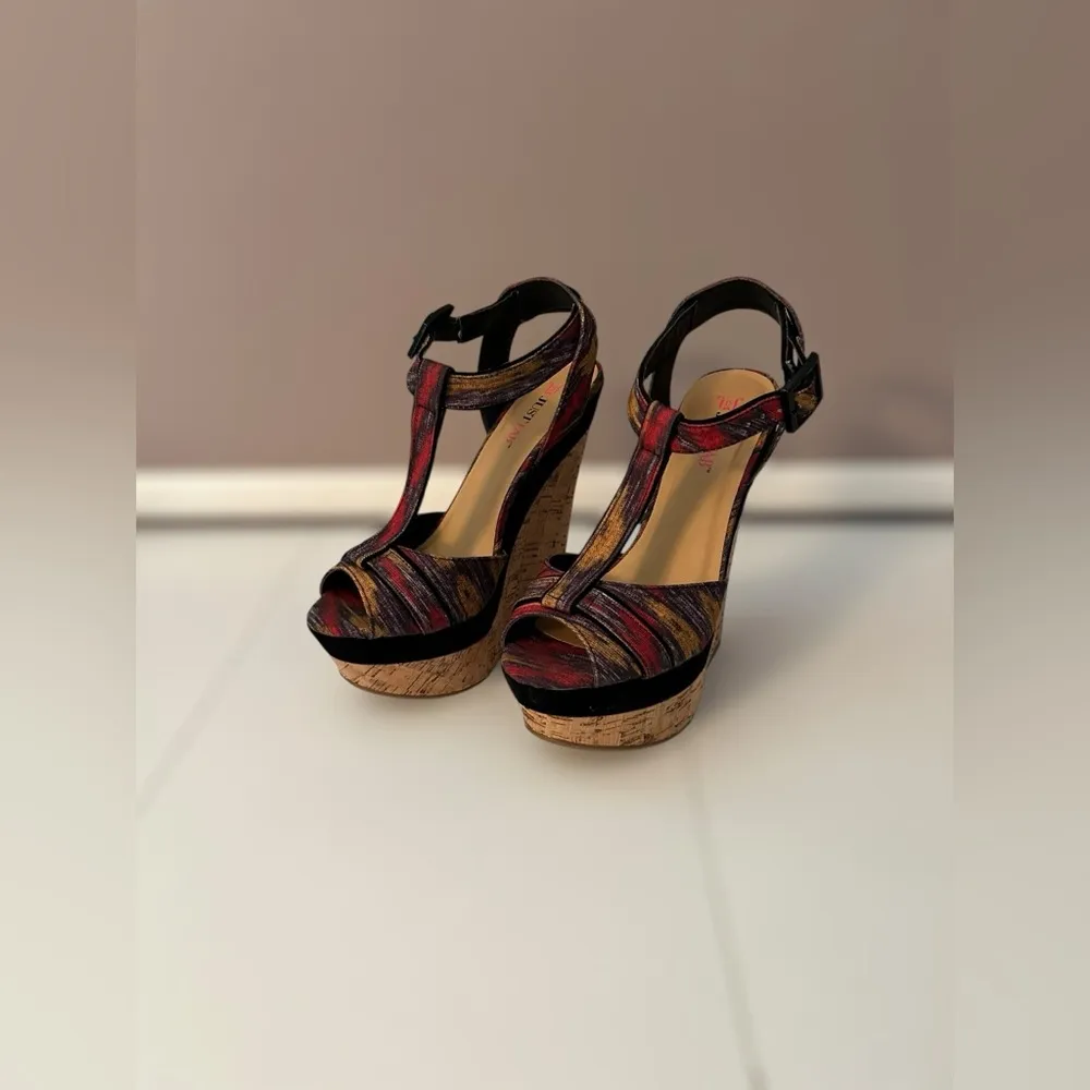 JustFab Platform Sandals - Image 5