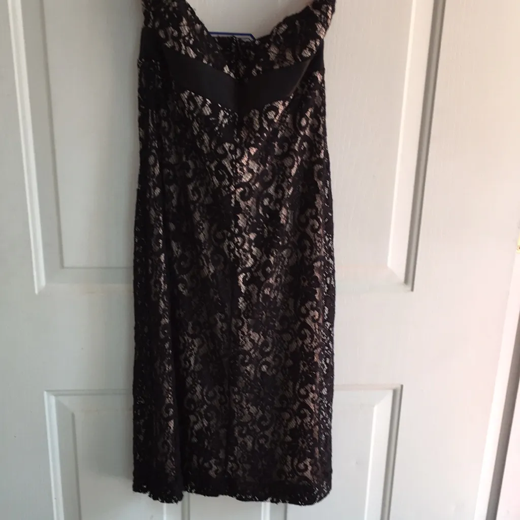 Venus Sexy Lacy Strapless Dress Stretchy Black/Tan/Beige Size Small - Image 9