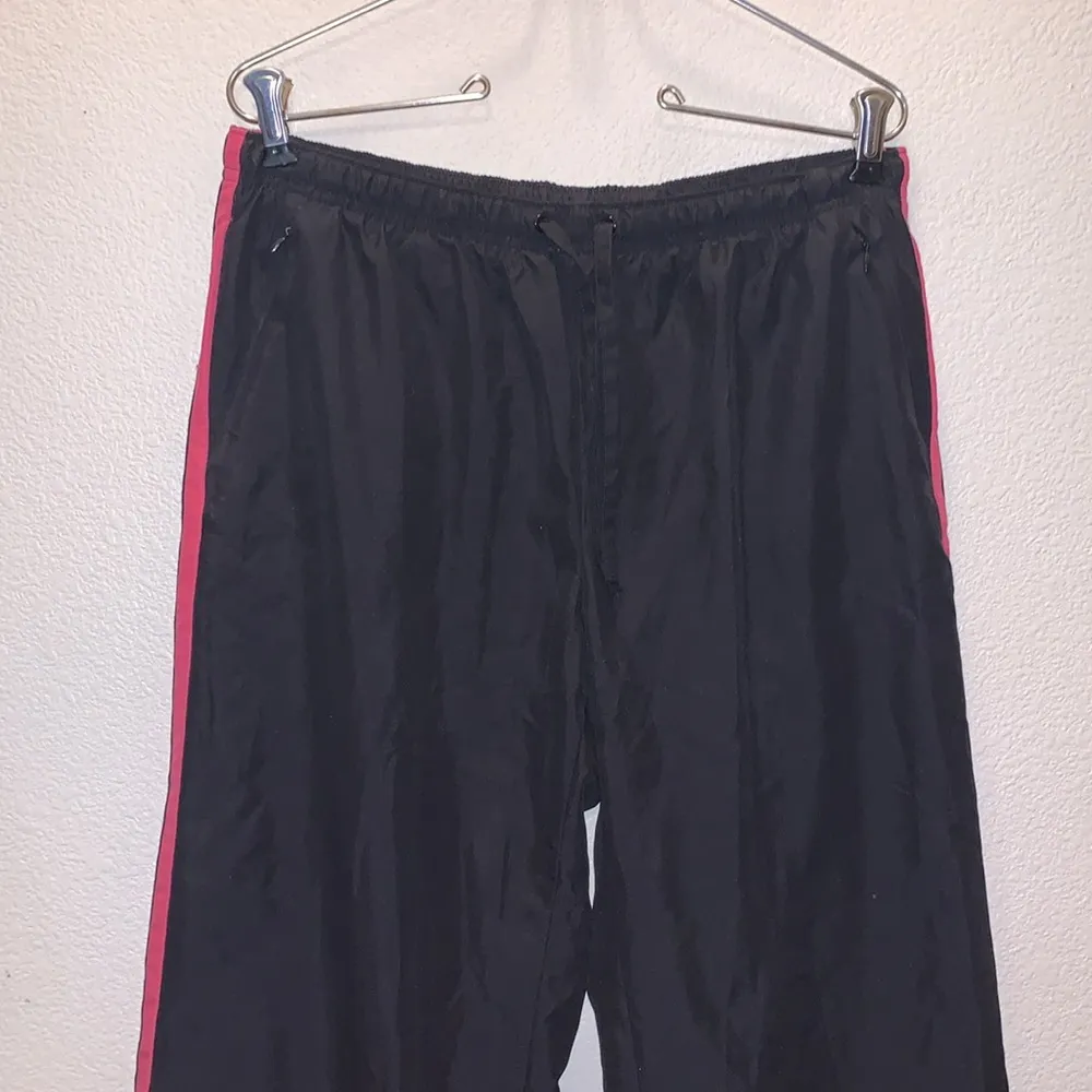 Tek Gear  black pink side stripes mesh lined athletic pants - Image 2