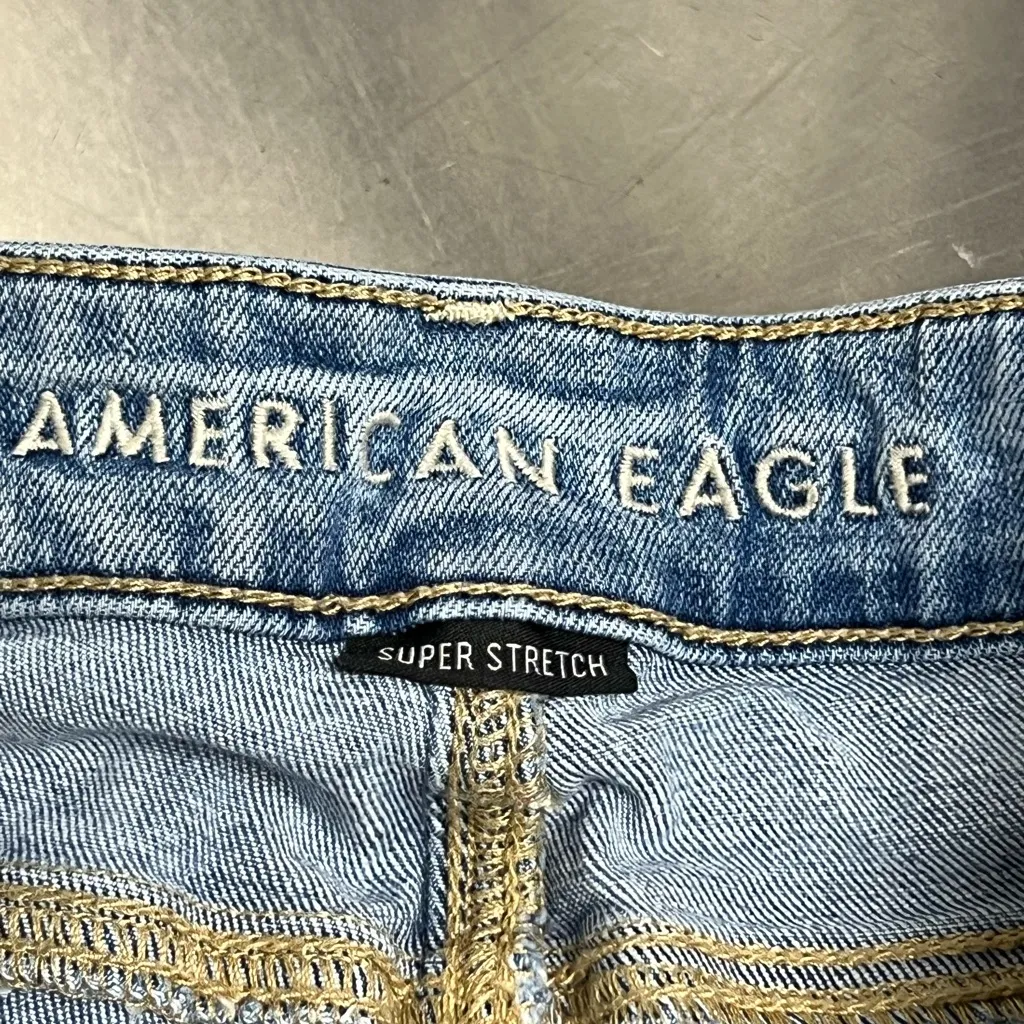 American Eagle Hi-Rise Shortie Jean Short Super Stretch Cutoff - Size 00 - VGUC - Image 6