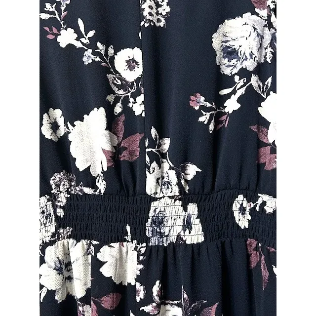 Women's Black Floral Print Jumpsuit XL Sleeveless Cropped Lightweight Romantic - Image 8