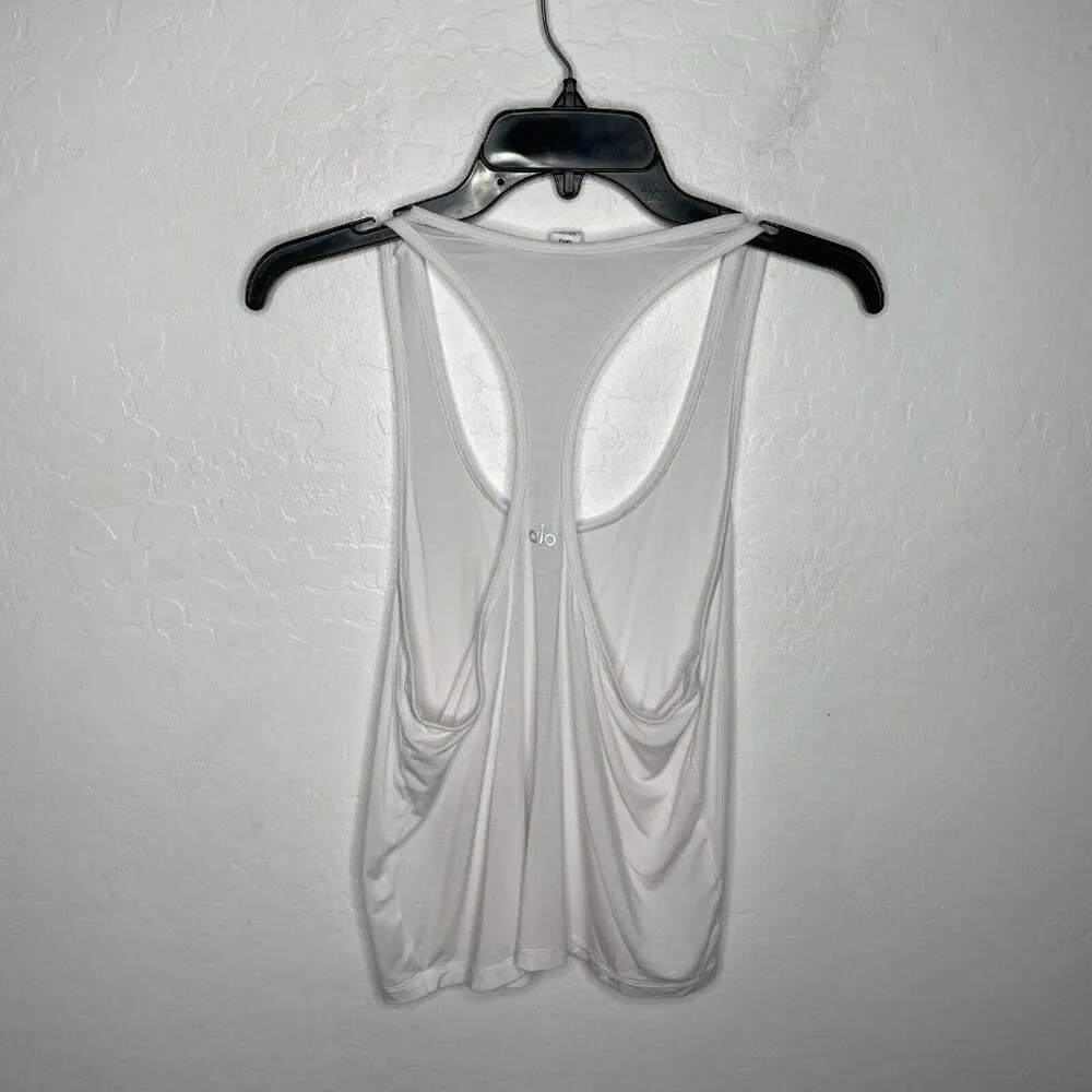 Alo Yoga White All Day Tank Top - Image 4