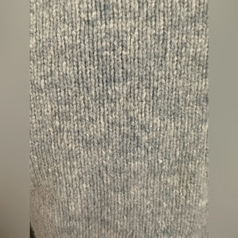 EUC J-crew  wool Sweater light teal color Sz XS - Image 5