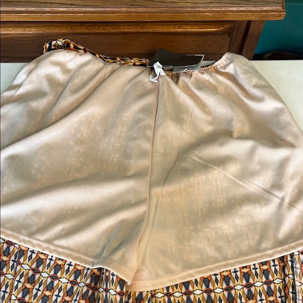 Lelis brand Stylish Wide Leg Pants in Multicolor Pattern Red Size XS - Image 8