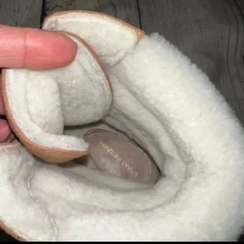 Stuart Weitzman winter boots. Size 9.5 - Image 10