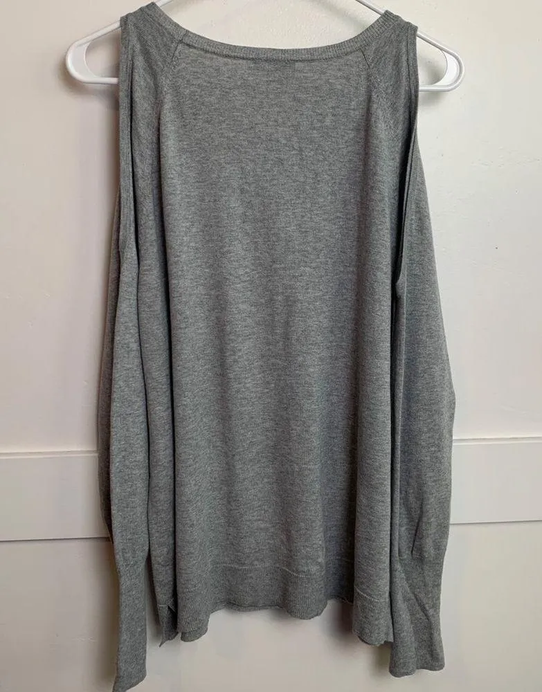 Vince Camuto Heathered Gray Cold Shoulder Sweater - Image 4