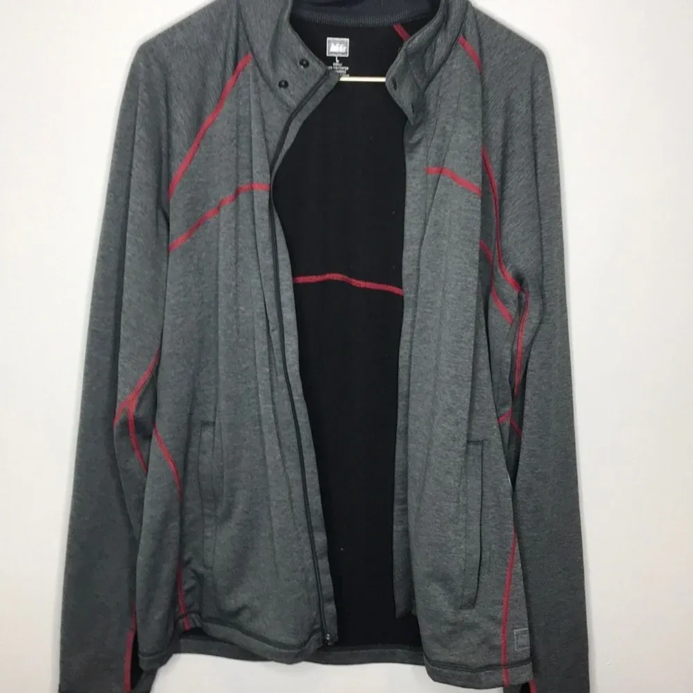 REI Mens Gray with Red Trim Zip Athletic Jacket‎ L Size L - Image 4