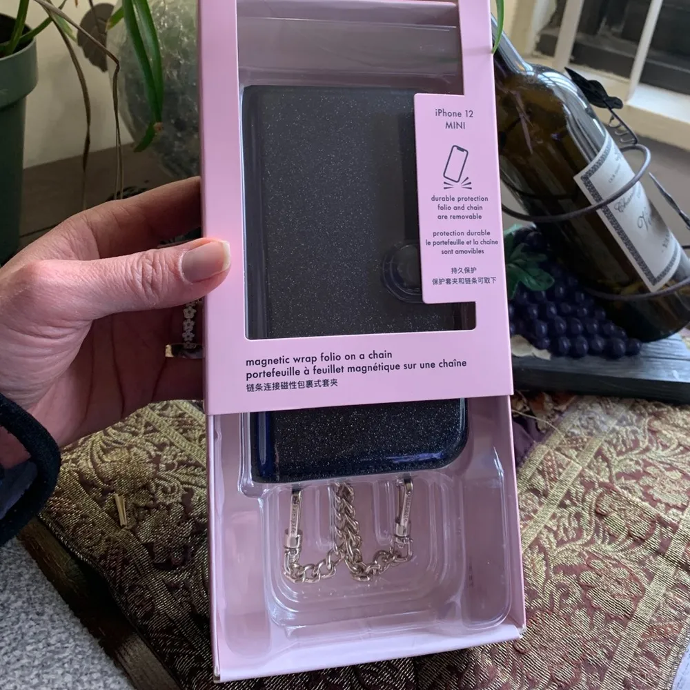 Kate Spade  Glitter iPhone 12 mini removable magnetic case/card snap Crosby - Image 9