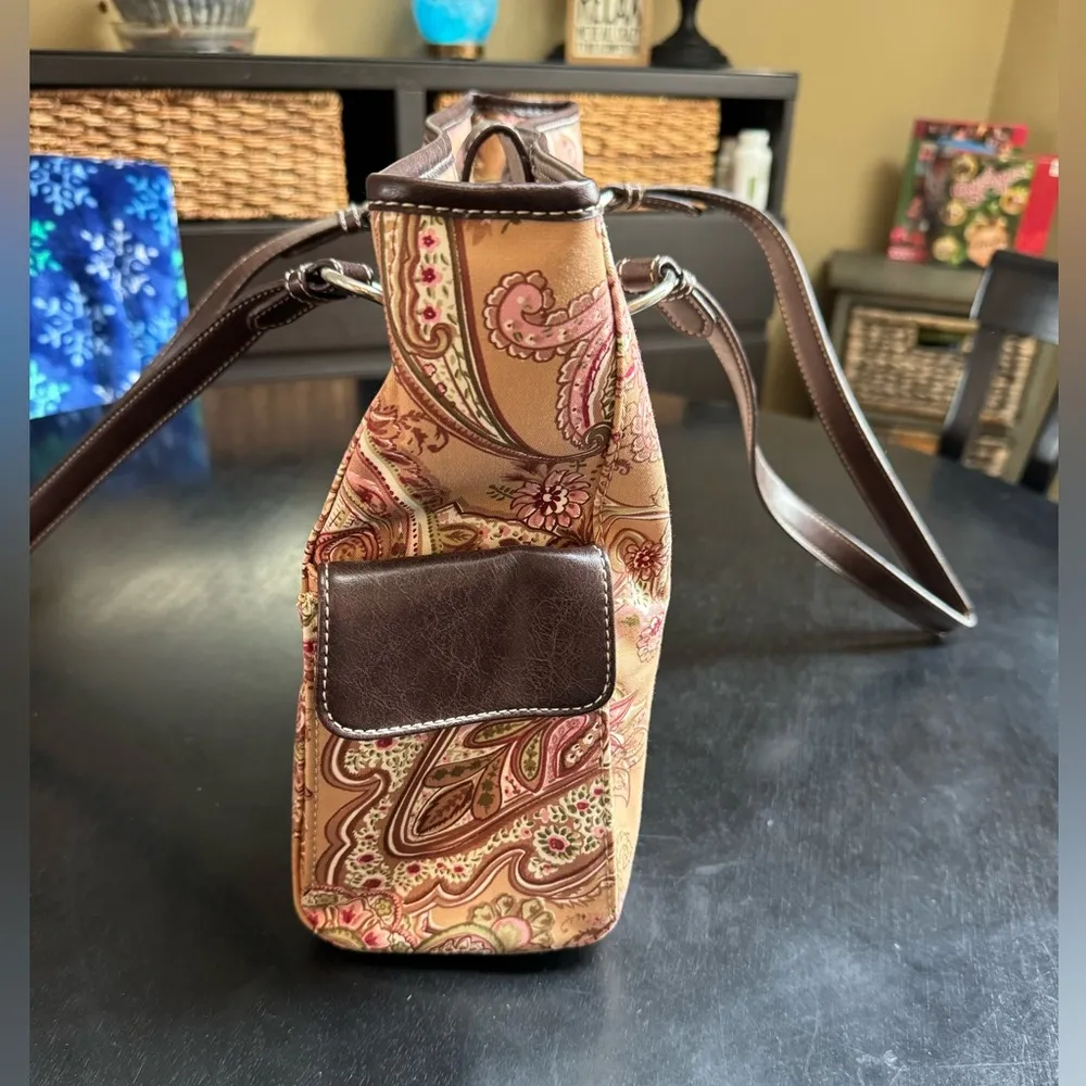 vintage purse and wallet with keychain charm - Image 8