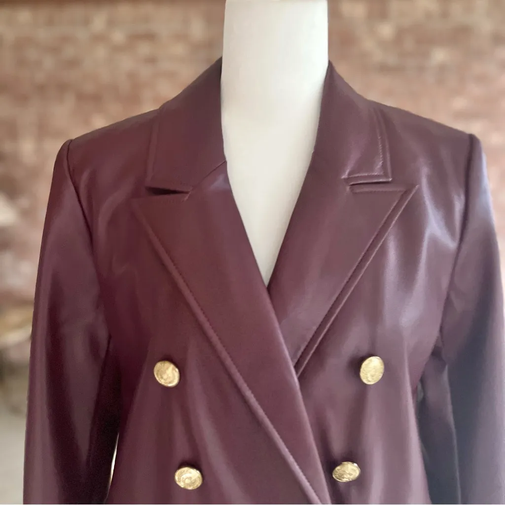 WHBM Jacket NWT Faux Leather Double Breasted Windsor Wine Chic Glam Vegan Crop M - Image 5