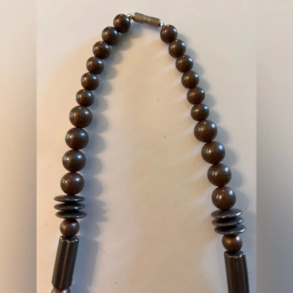 Vintage Brown Gunmetal Color Beaded Necklace
Barrel clasp lightweight bohemian - Image 7