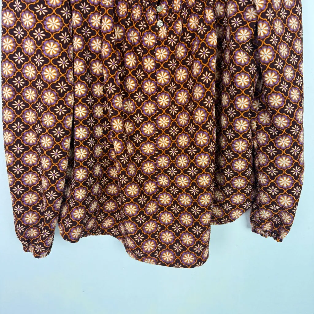 Draper James  Allover Geo Print Long Sleeve Squareneck Top Size Small S EUC - Image 4