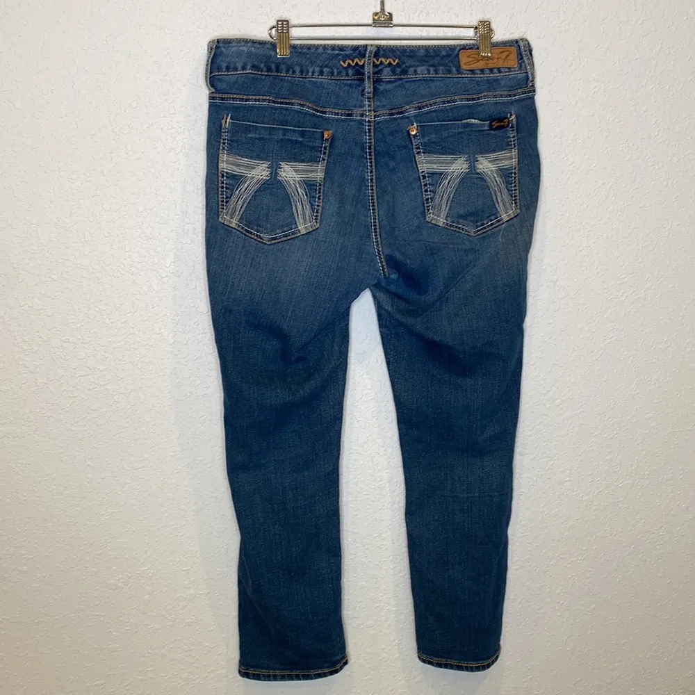 Seven7  Women’s Stretchy Cropped Medium Blue Wash Denim Jeans EUC Sz 14 Cotton - Image 4