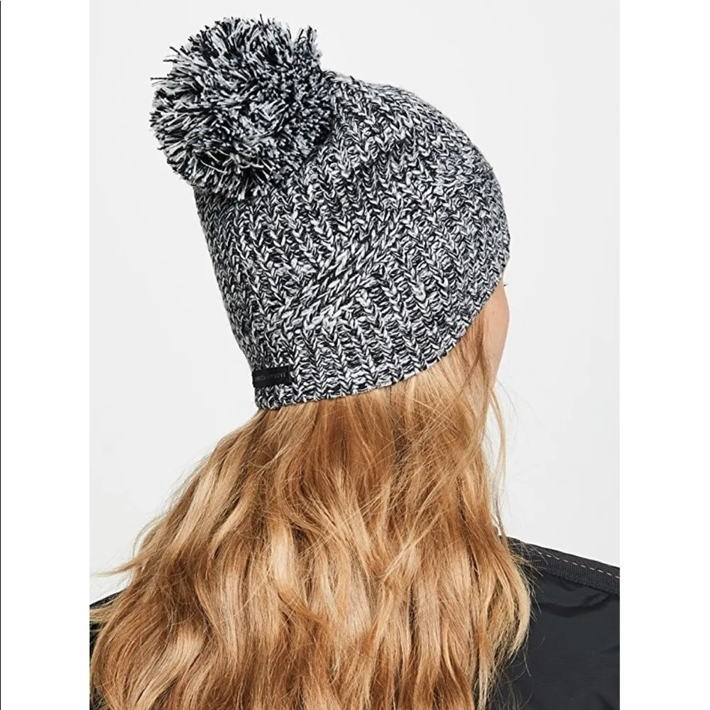 NWT rebecca minkoff marled beanie & arm warmer - Image 4