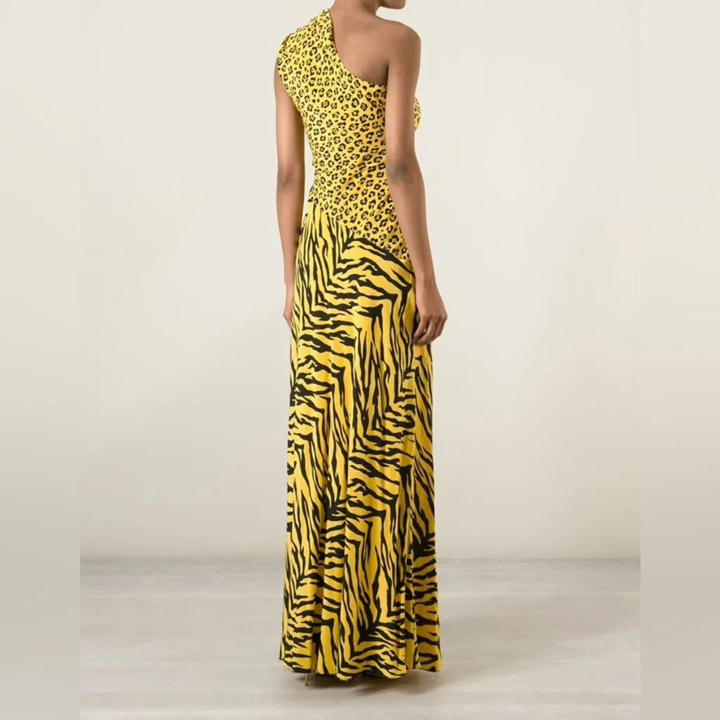 Moschino silk Yellow Animal-Print One-Shoulder Maxi Dress 10 - Image 4