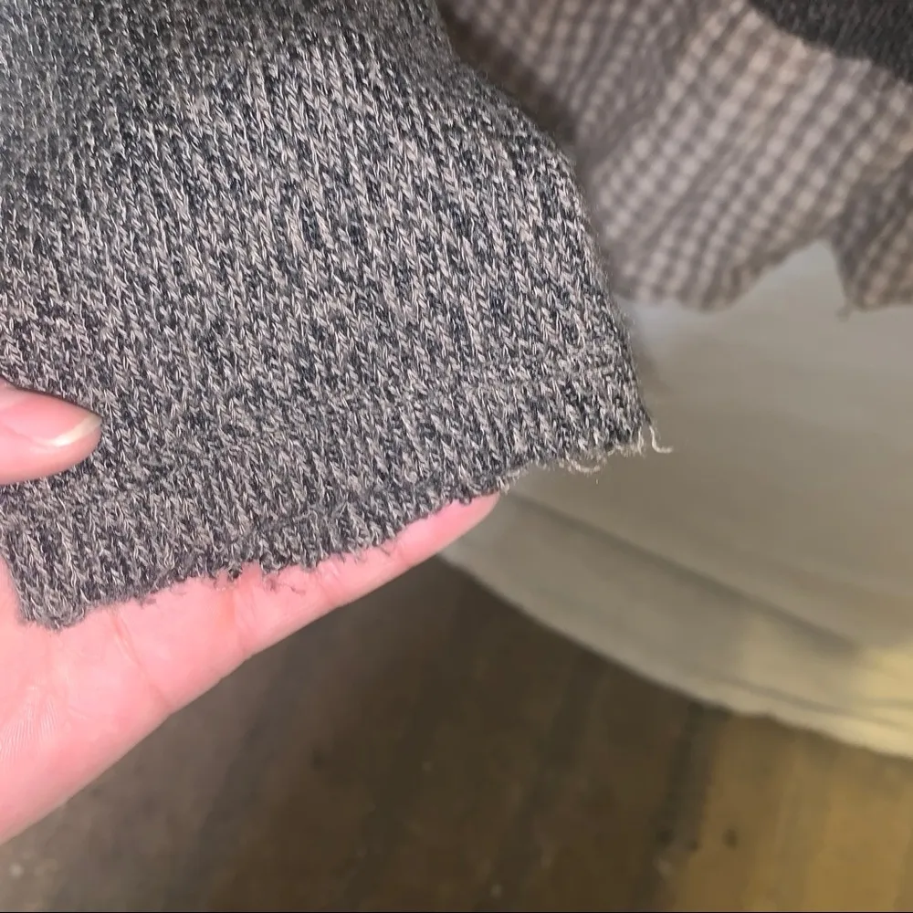 Hem and Thread Soft Lace and Plaid Blouse - Image 6