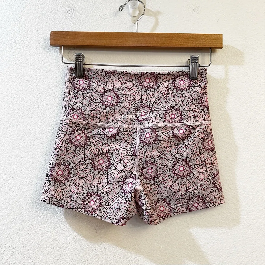 Lorna Jane Pink Shorts Athletic Running Biking Shorts Size XS - Image 4