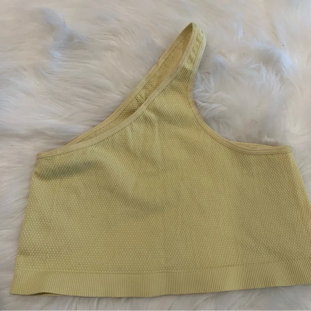 Urban Outfitters Out from Under Yellow One shoulder Spandex Crop Top Size M/L - Image 9