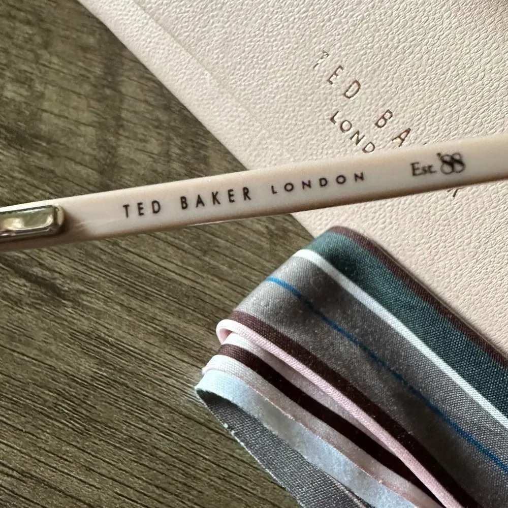 TED BAKER Eyeglasses with Case - Image 5