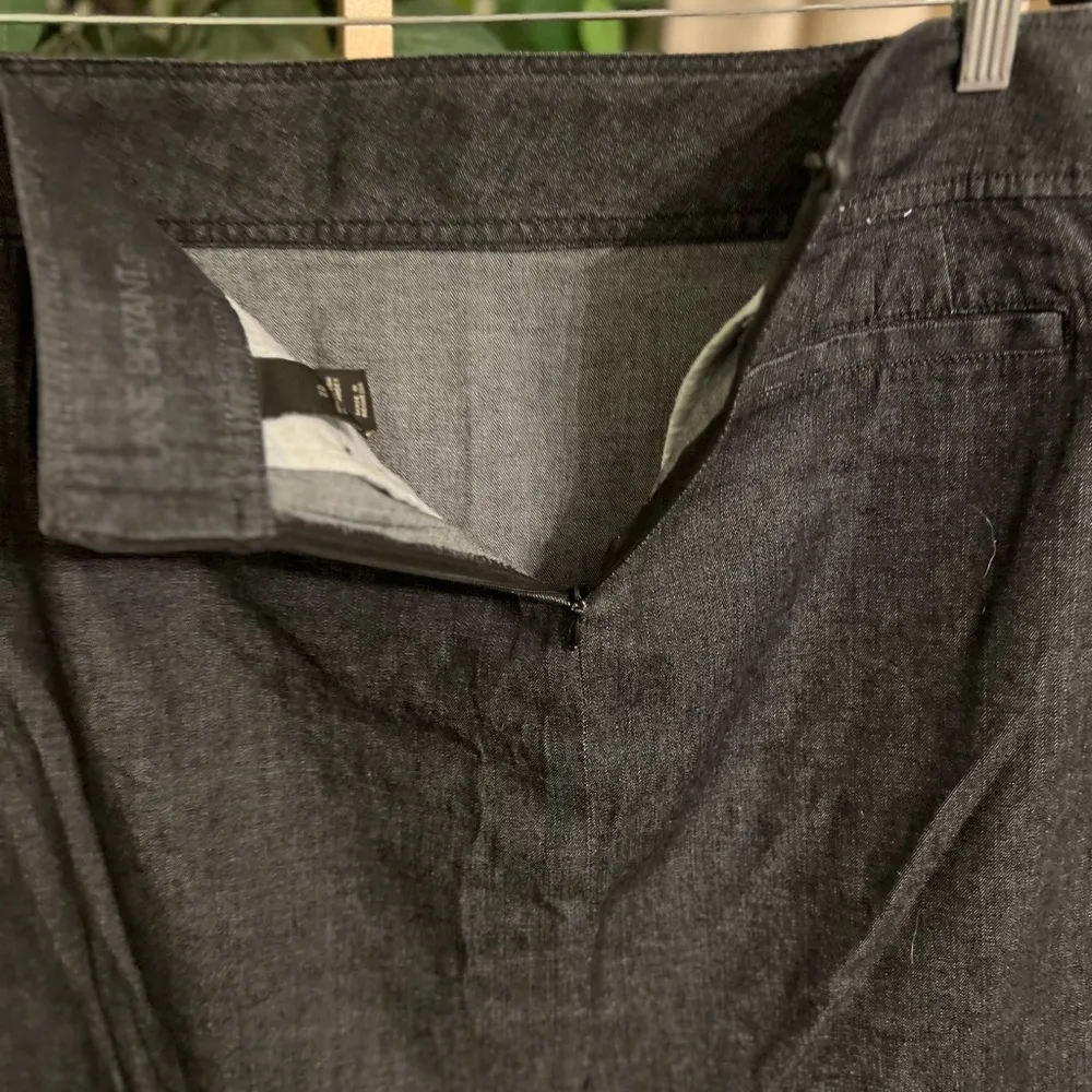 LANE BRYANT Y2K Black Denim Skirt With Faux Buttons and Ruffles Size 20 - Image 6